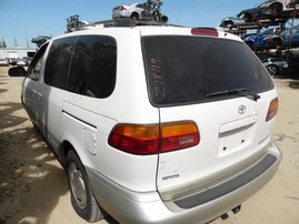 1998 TOYOTA SIENNA XLE WHITE 3.0L AT Z18119